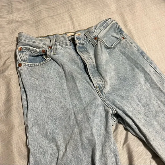 Levi’s Ribcage Straight Ankle - Picture 9 of 9